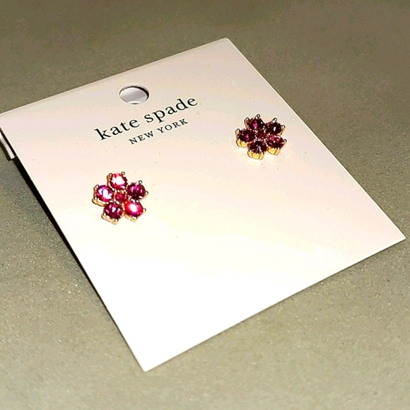 NEW Kate Spade Flower Stud Earrings- Deep Magenta - Picture 5 of 9